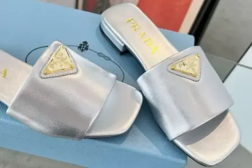 Prada Saffiano patent leather slides grey - 39