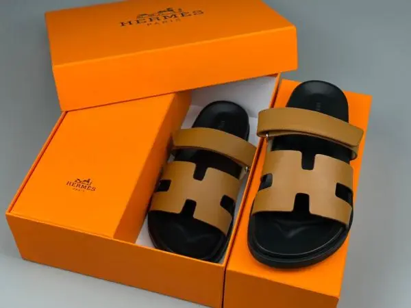 Hermes Chypre Sandal Brown/Black 2026 | Drip Kickz Hermes Chypre Sandal Brown/Black - Image 2