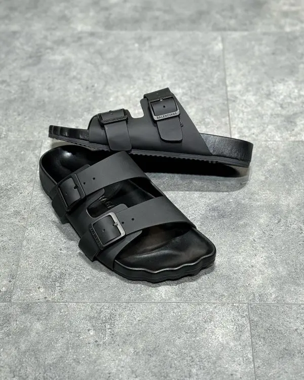 Balenciaga Slipper Black 2026 | Drip Kickz Balenciaga Slipper Black - Image 2