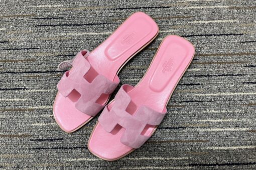 Hermès Oran Sandals Pink