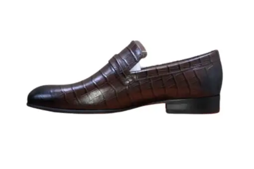 Hermes Men’s Brown Crocodile-Embossed Slip-On Loafers