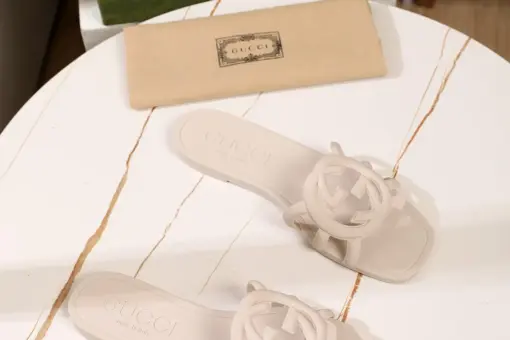 Slippers White