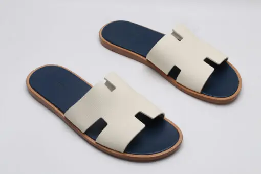 Hermès Izmir Sandal Milky White