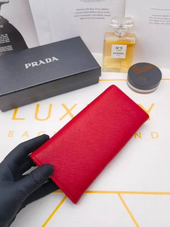 Prada Saffiano Leather Document Holder Red 2026 | Drip Kickz Prada Saffiano Leather Document Holder Red - Image 2